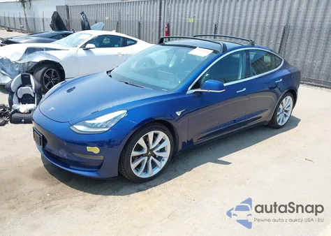 2019 Tesla Model 3 Long Range/Performance из США, поврежденный, VIN 5YJ3E1EB2KF194243